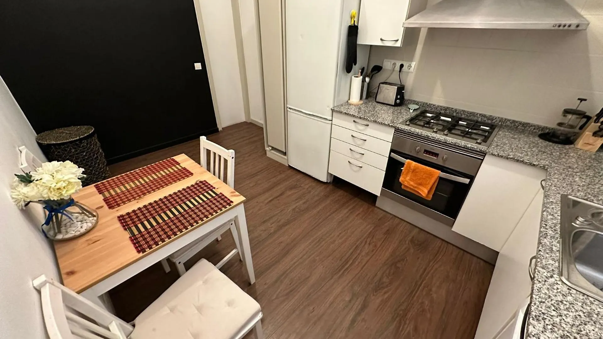 Rooms Rumila Barcelona 0*,  Spain