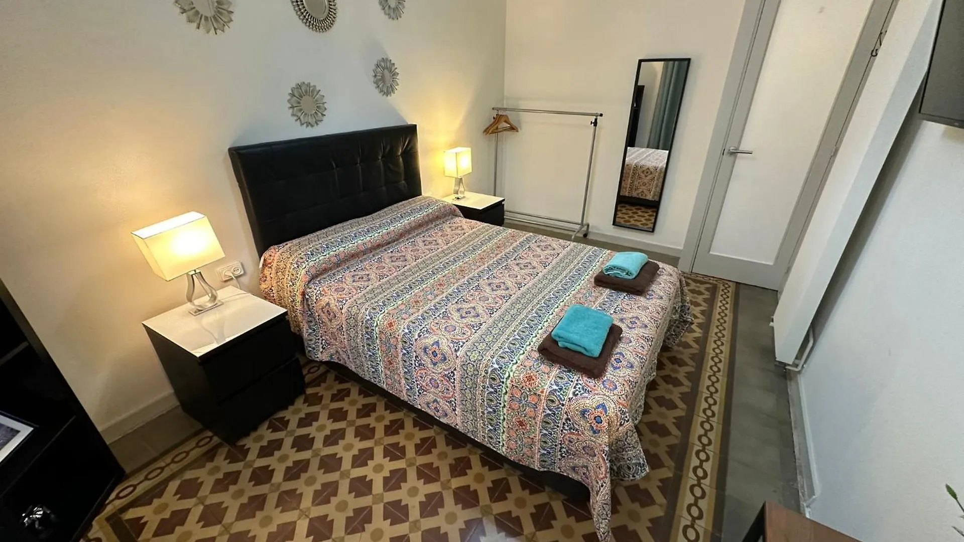 Rooms Rumila Βαρκελώνη Bed and Breakfast